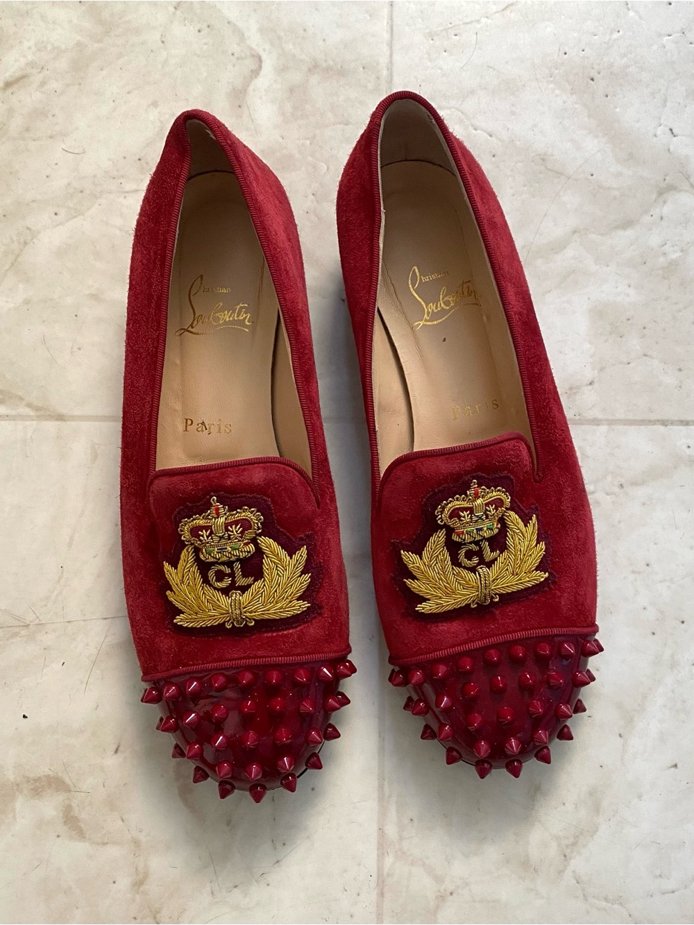 Christian Louboutin Intern Red Suede Embellished Spiked Crest Flats Loafers 38/8